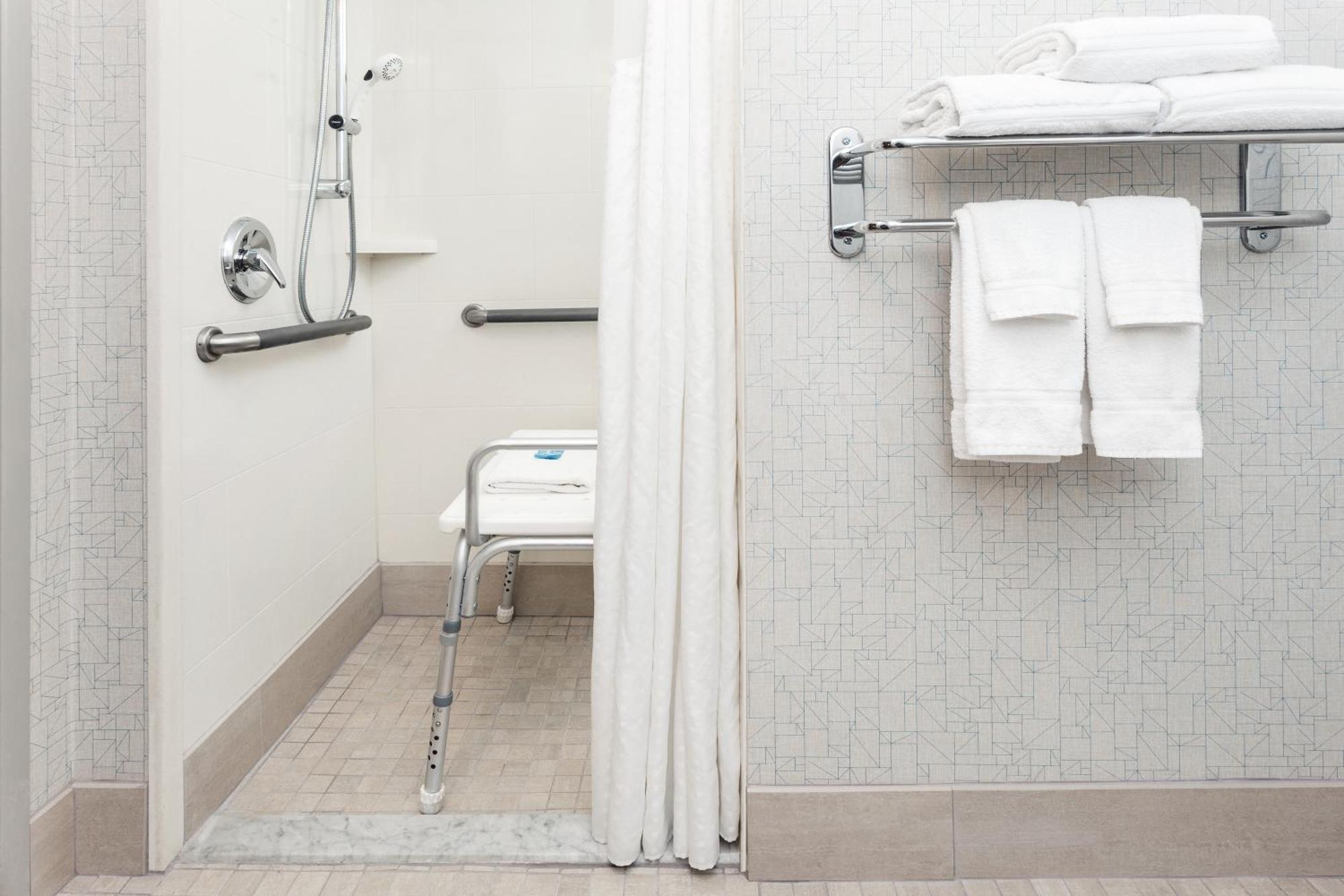 Holiday Inn Express South Portland By Ihg Exteriör bild